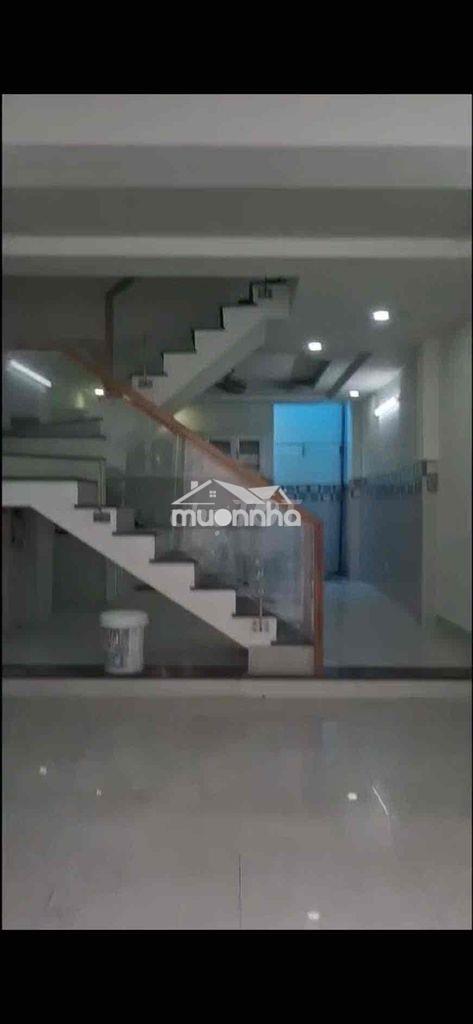 Cho thuê nhà trường chinh đẹp giá rẻ 8,5tr