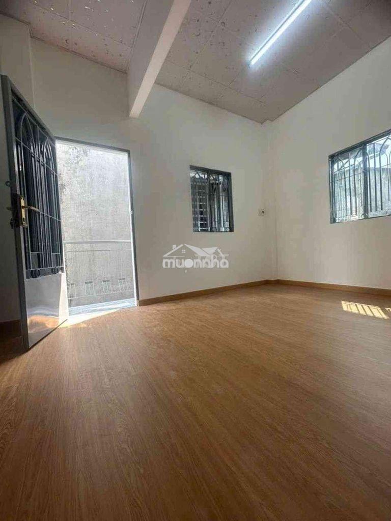 Bán nhà 2 tầng dương văn cam, 5,3x10m, hoàn công đủ, linh tây, 4,2 tỷ - 4