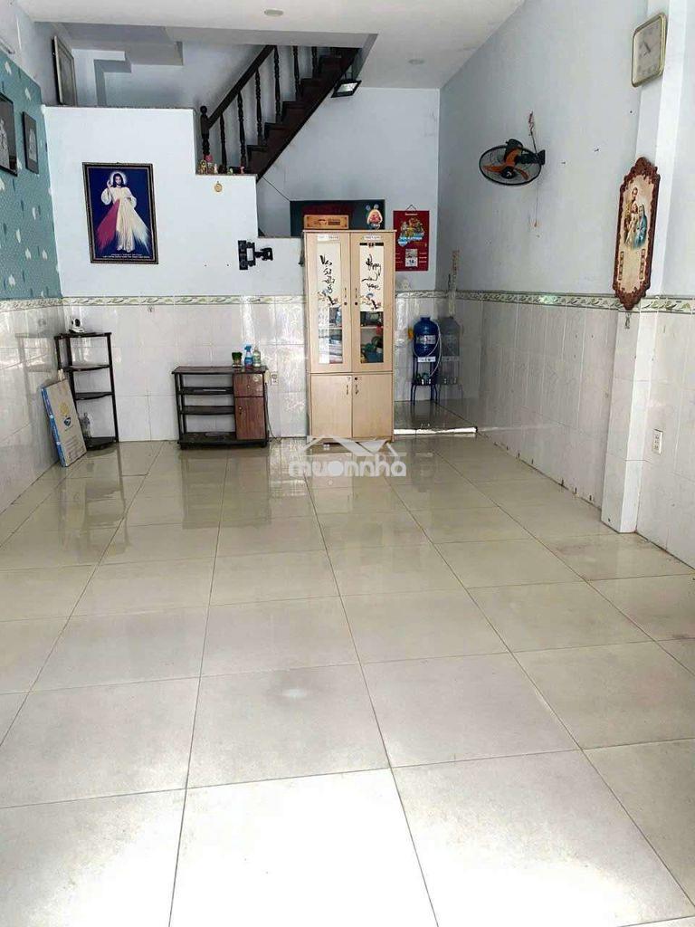 Nhà 7tr2 gồm 3pn 2wc đường 18b bình tân