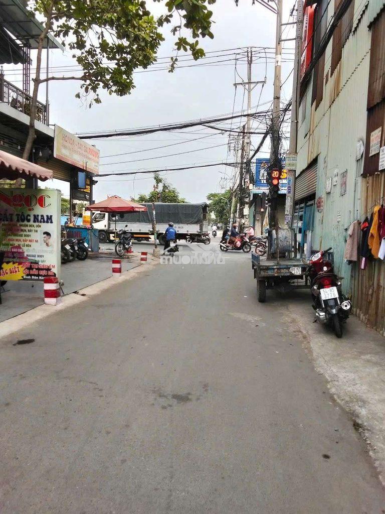 Kho thuê 300m. đường võ văn vân  vĩnh lộc b bình chánh tphcm. - 2