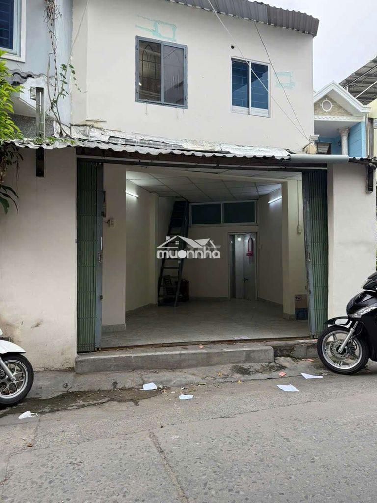 Bán nhà mặt tiền hẻm kinh doanh sầm uất quận 7