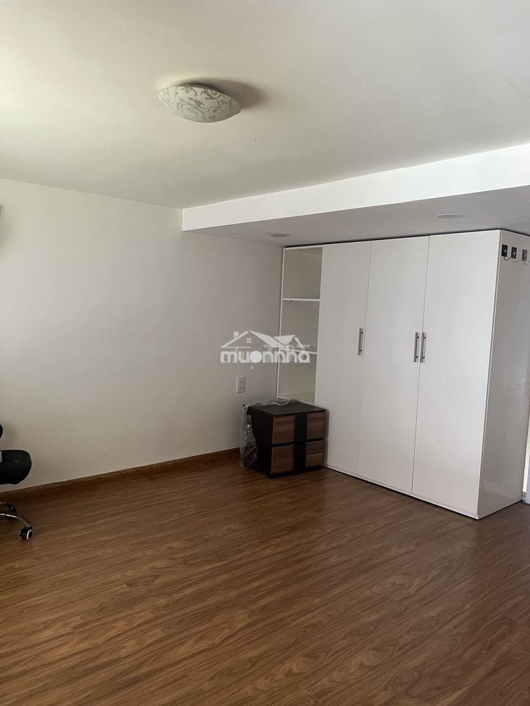 Cho thuê nhà hxh lý văn phức, tân định, q1. 4x20m tr+ l+2p giá 18tr - 3