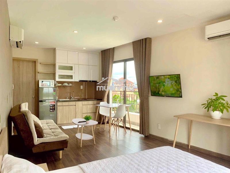 Sắp trống studio rộng 40m2 - 2 ban công thoáng, ngay xa lộ hn