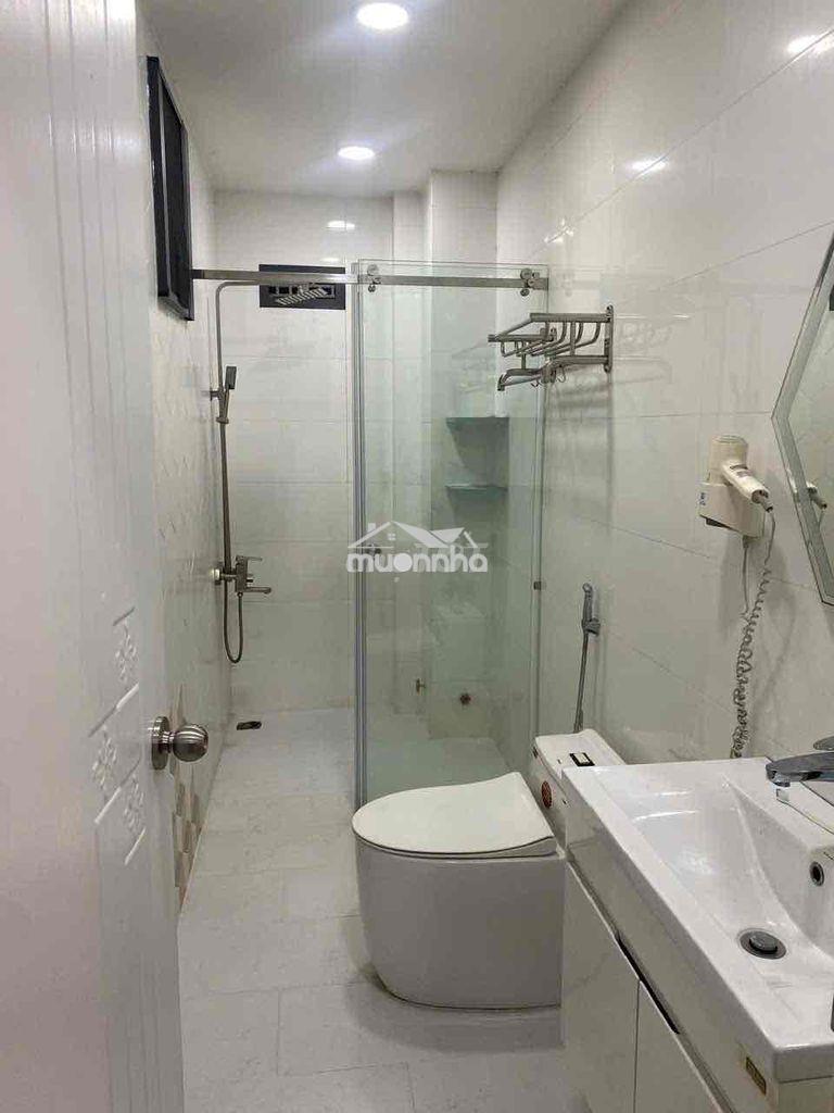 Cho thuê nhà mặt tiền 222 lý thái tổ ,f3,q3,,8 tầng ,7 phòng ,7wc - 3