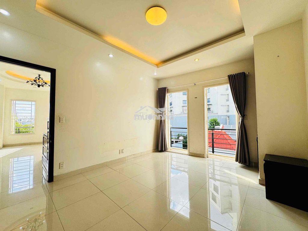 Hiêm có căn hộ ban công 1pn 70m2 full tiện nghi ngay ung văn khiêm 10t - 3