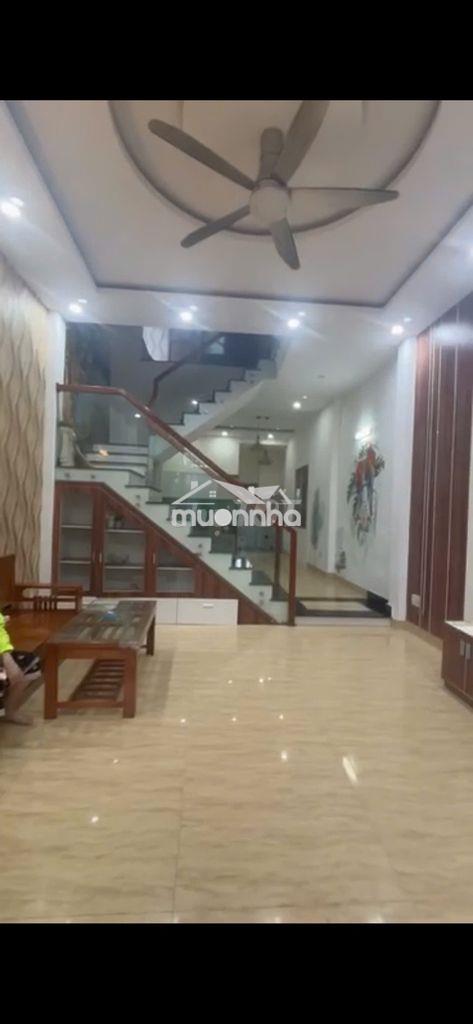 Cho thuê nhà nguyễnhuytưởng 3 tầng,có nội thất,điềuhoà tủlạnh nónglạnh