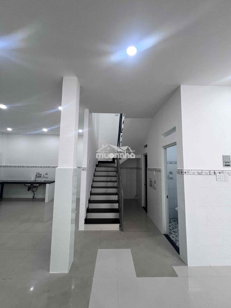 Cho thuê nhà hẻm gò dầu gần siêu thị aeon tân phú