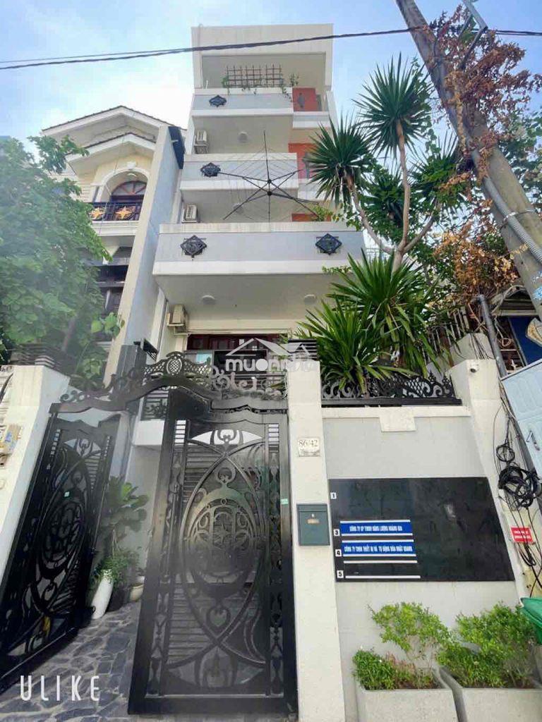 Studio full nội thất - sống xanh giữa lòng thành phố