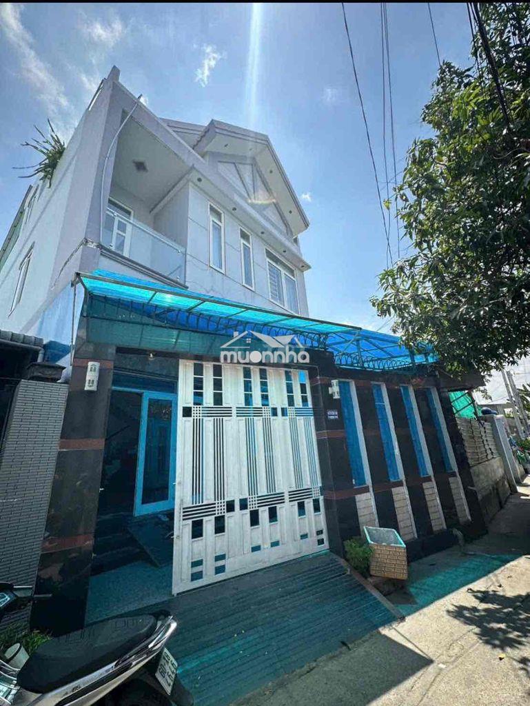 Cho thuê nhà 1 trệt 1 lầu full nội thất, gần kdc bửu long