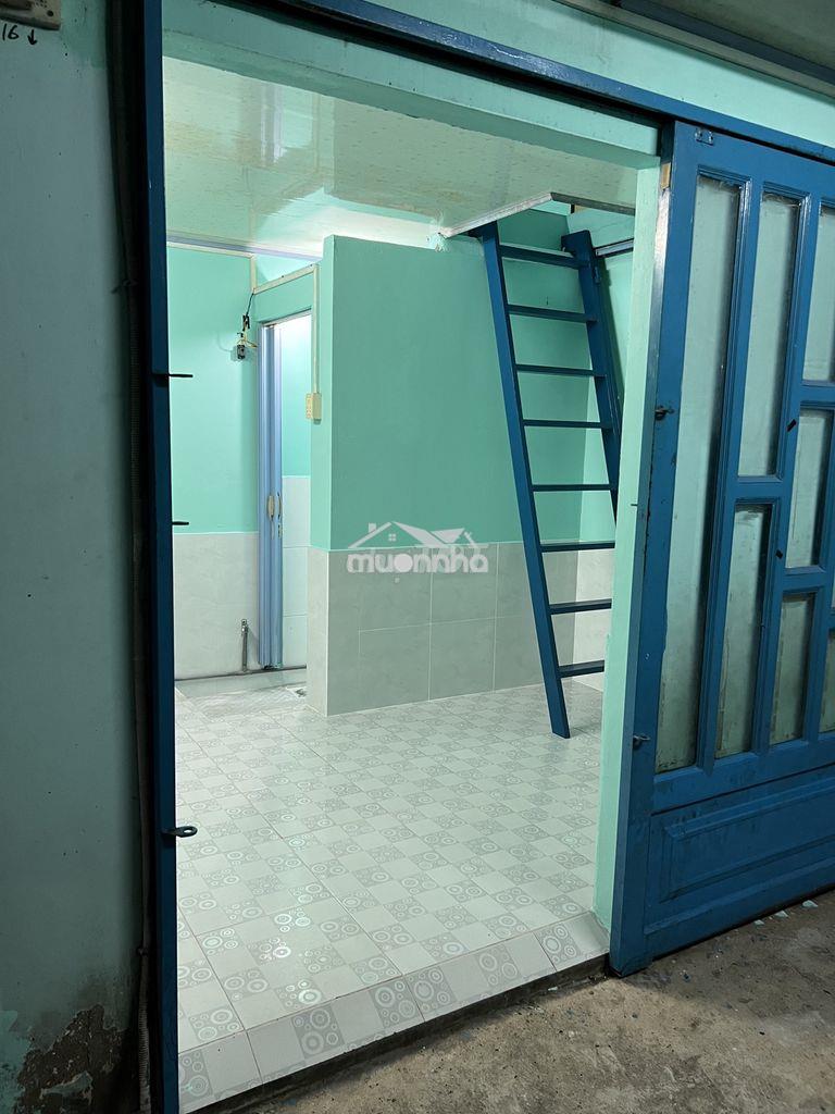Cho thuê nhà, dt 20m, khu an ninh, gần chợ, nhà mới, có máy lạnh  - 2