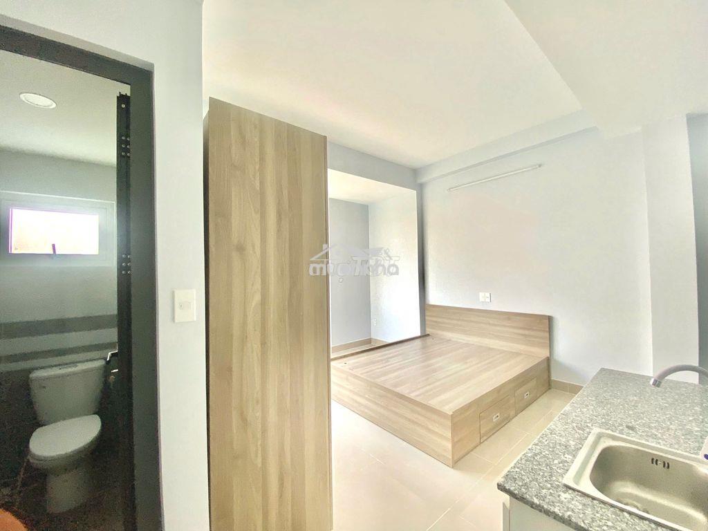 Phòng studio ban công - cách cvpm quang trung 5p - giữ phòng 1 tháng - 3