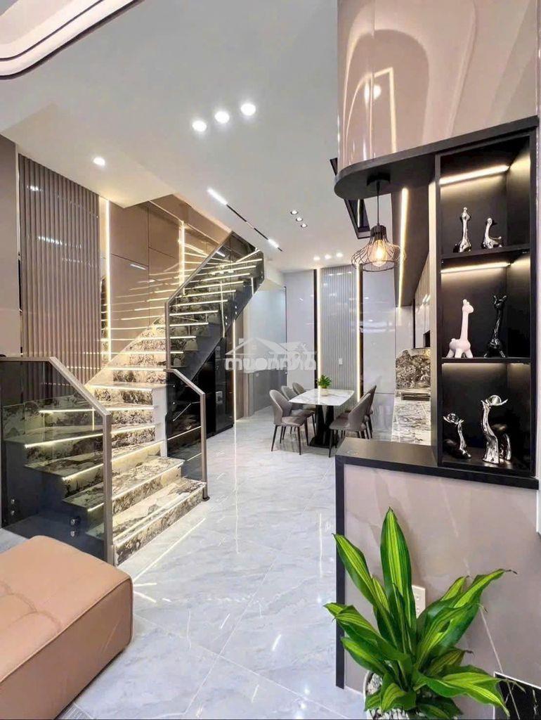 Hiện bên em đang có căn nhà phố vị trí rất đẹp giao thông thuận tiện - 2