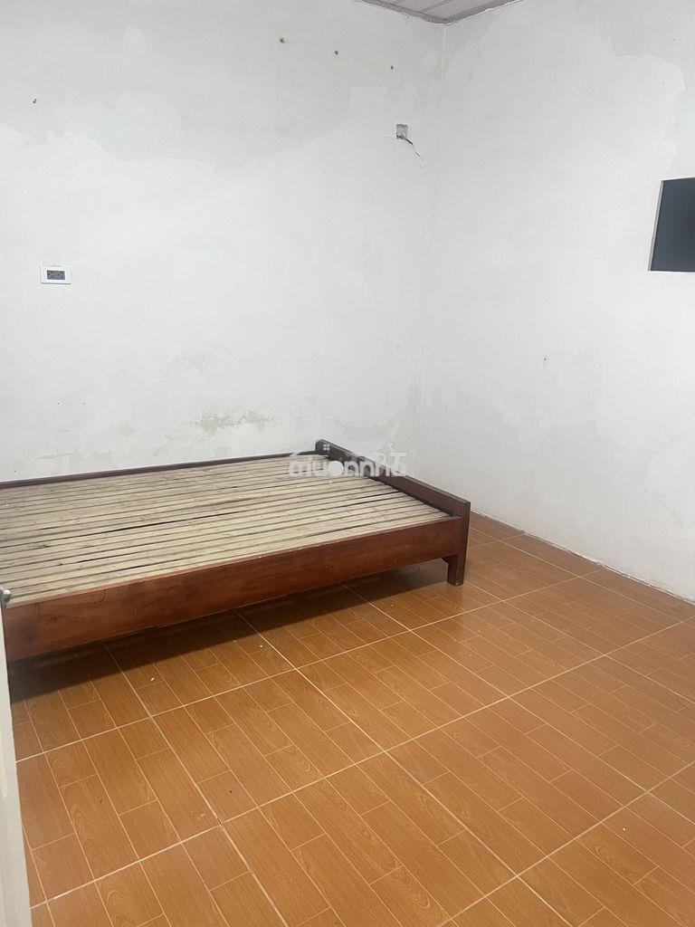 Cho thuê nhà cấp 4 gác lửng gần keangnam - 4