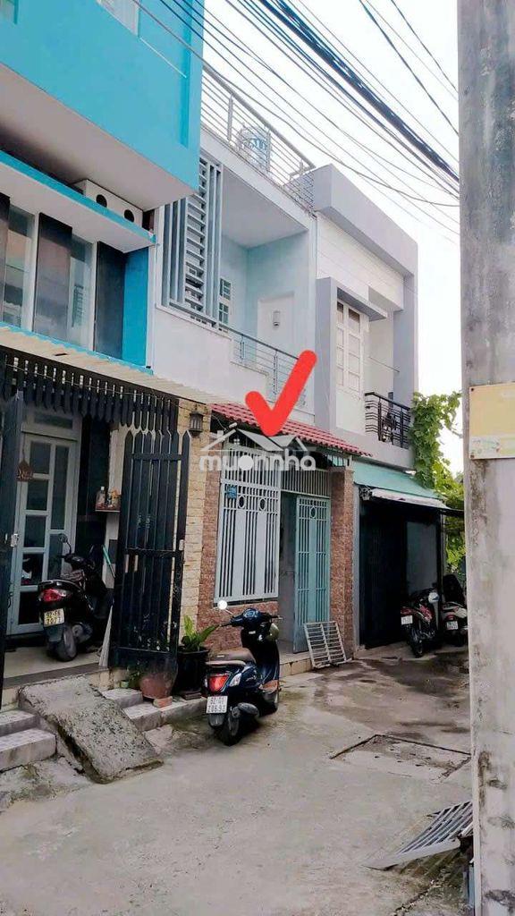 Cho thuê nhà hẽm xe tải xã phong phú gần chợ phú lạc ql50