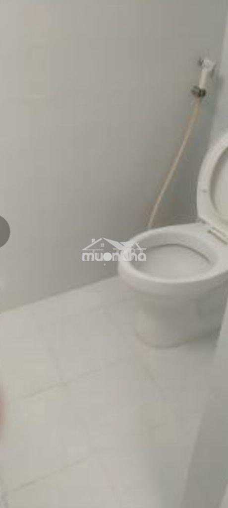 Nhà hẻm ba gác 1 trệt 1 lựng đường khânh hội,q4 - 4