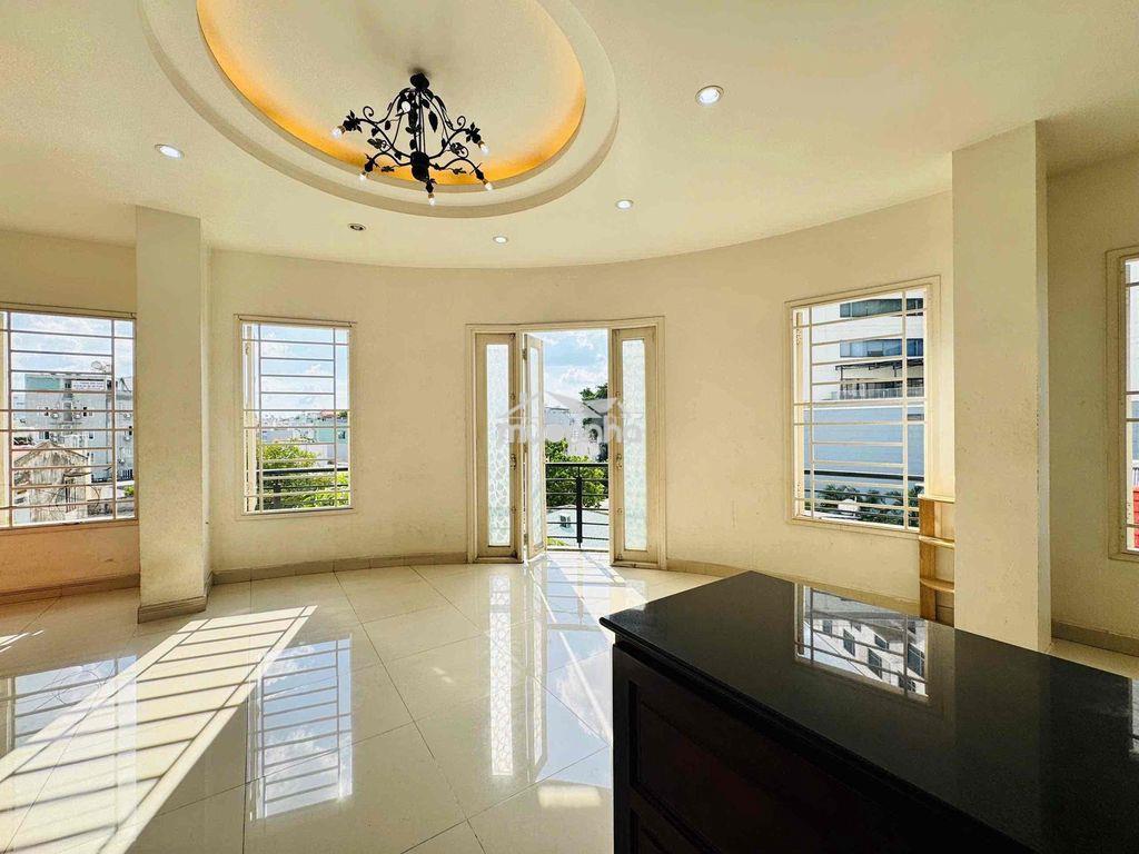 Hiêm có căn hộ ban công 1pn 70m2 full tiện nghi ngay ung văn khiêm 10t - 2