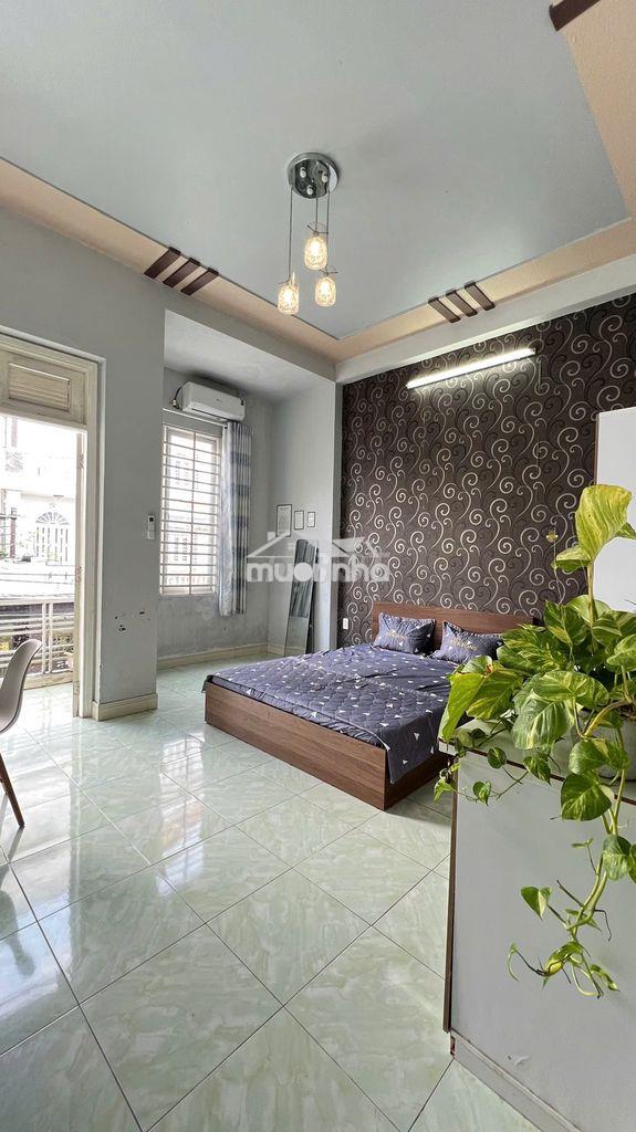 Chính chủ cho thuê phòng ban công lầu 1 thông thoáng đầy đủ nội thất - 2