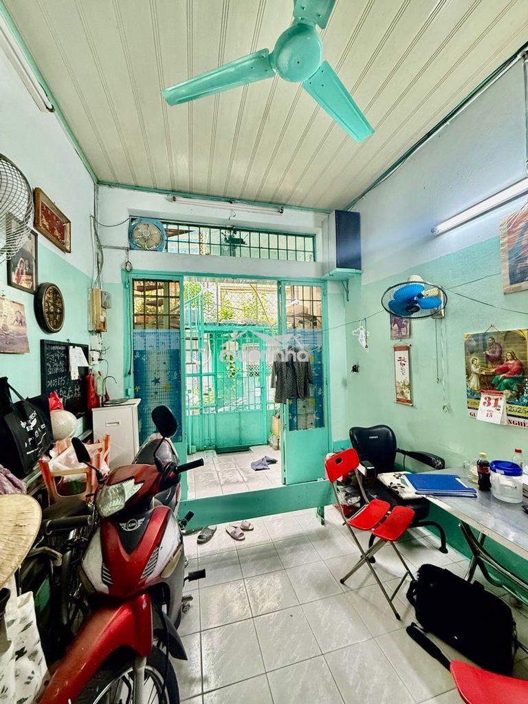 Nhà giá rẻ bình thạnh giáp q. 1, khu sầm uất vào ở ngay hoặc cho thue