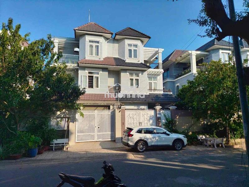 Cho thuê nhà khang an trục chính ngang 8 x20