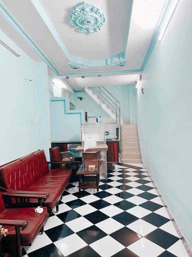 Cho thuê nhà nguyên căn đường ngô đức kế p12 quận bt