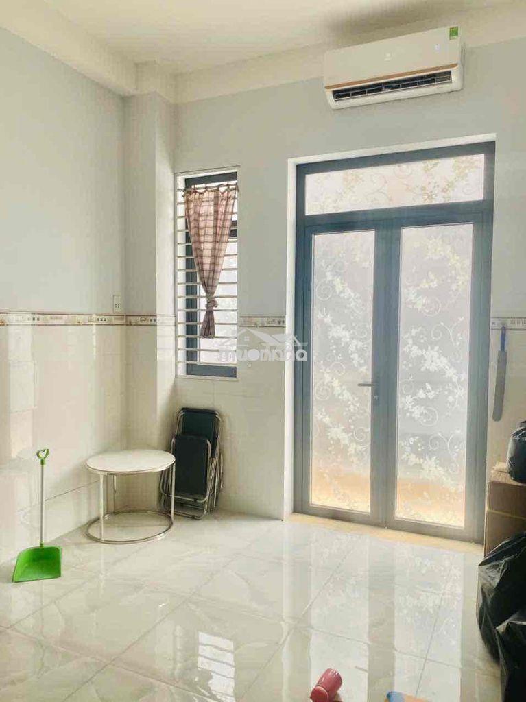 Phòng quận 6 full nội thât - 2