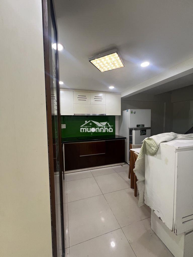 Cho thuê nhà hxh lý văn phức, tân định, q1. 4x20m tr+ l+2p giá 18tr - 4