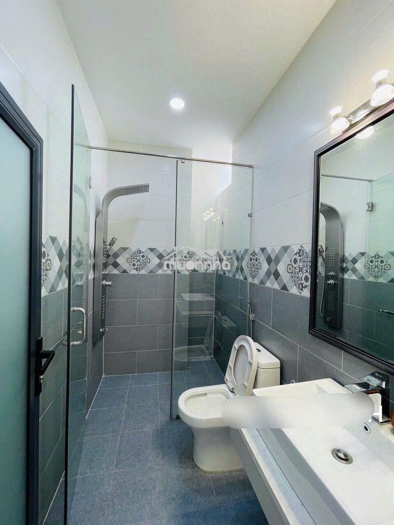 Nhà nguyên căn cho thuê thống nhất p10, sát lotte mart - 3