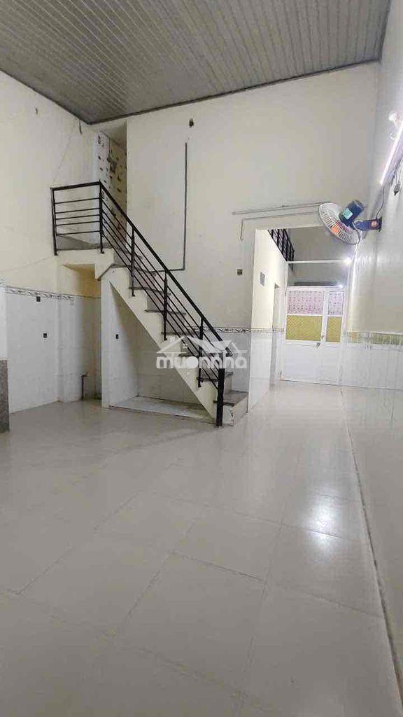 Cho thuê nhà trểt lững + phòng trọ đình phong phú, quận 9 cũ