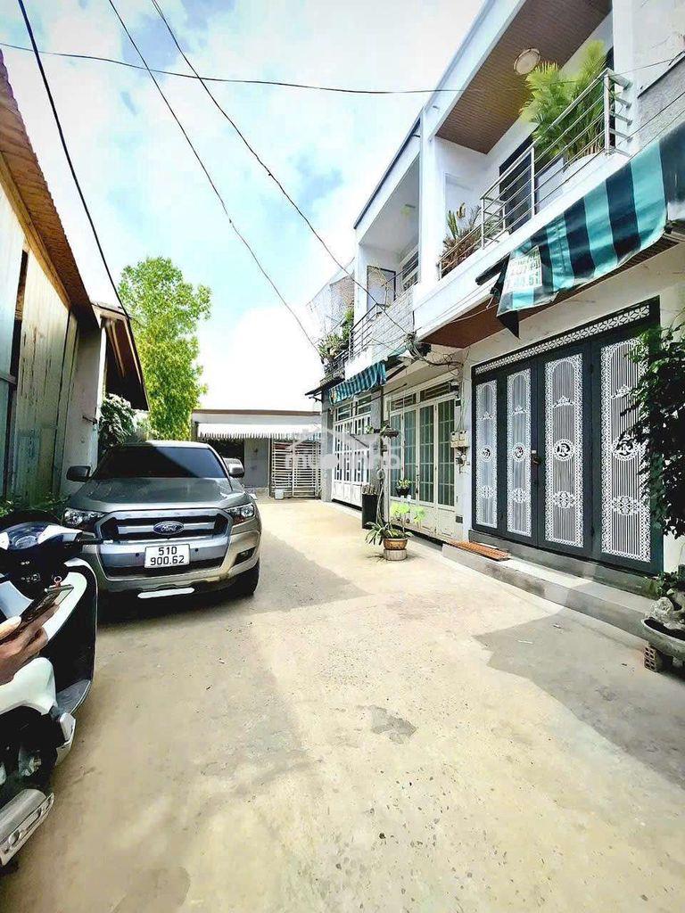 Nhà đẹp hẻm xe hơi