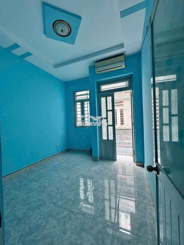 Cho thuê nhà 3,2x8 2lầu 3pn 2wc - 3