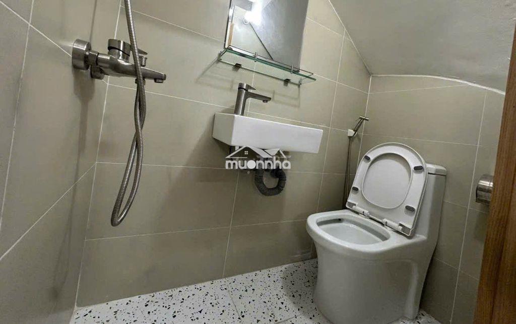Rẻ hiếm 3.49 triệu/tháng studio full nội thất khu q1 gần bến thành - 3
