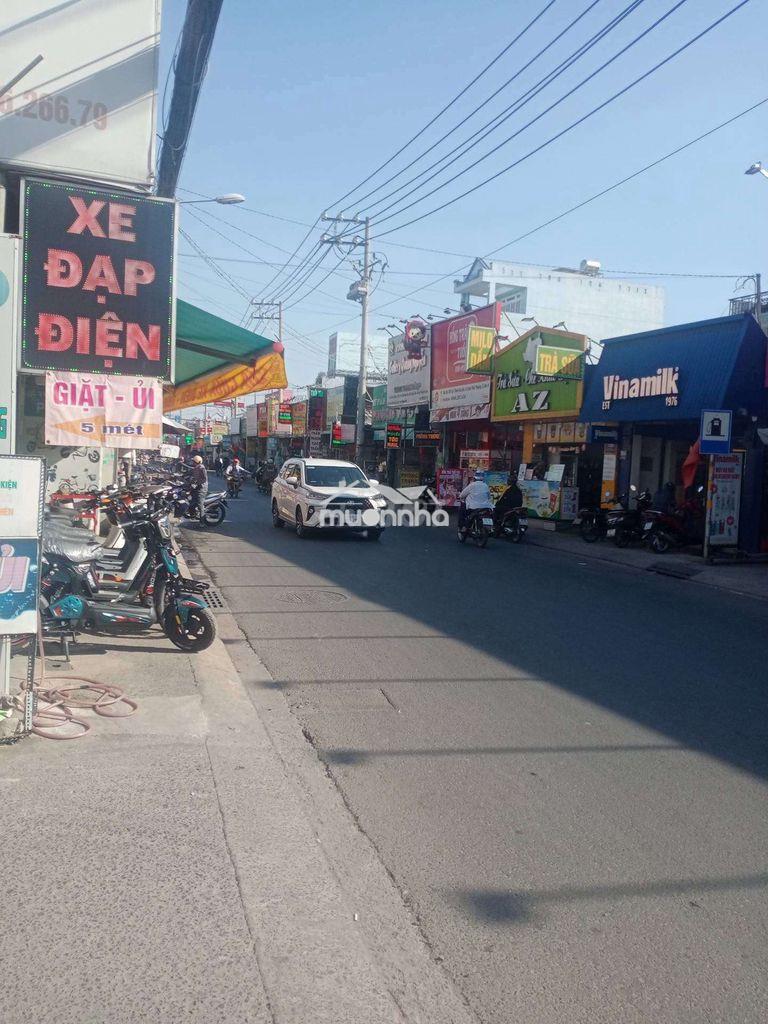 Bán nhà mặt tiền phan văn hơn