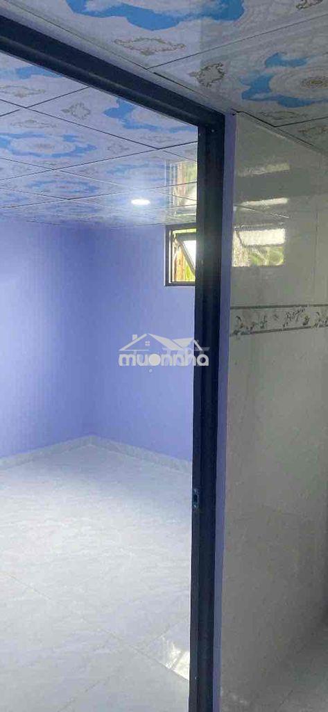 Bán 800 tr 4 m8 m đỗ lửng tổng 32 m