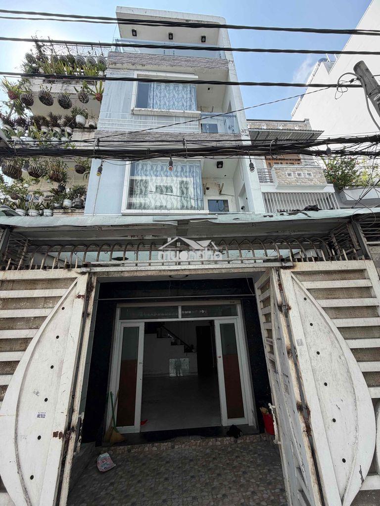 Cho thuê nhà nguyên căn hxh ngay cv tầm vu , p.26 , bt