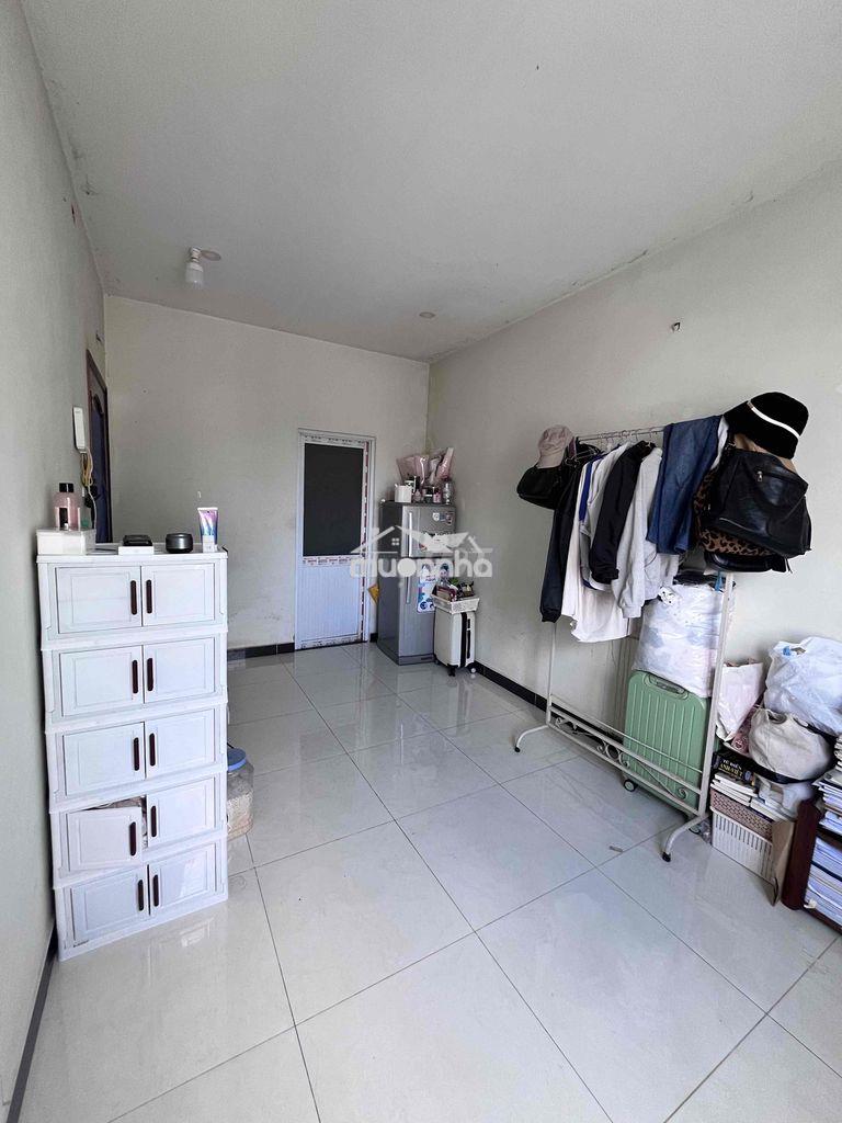 Phòng trọ giá rẻ 2,8tr/tháng