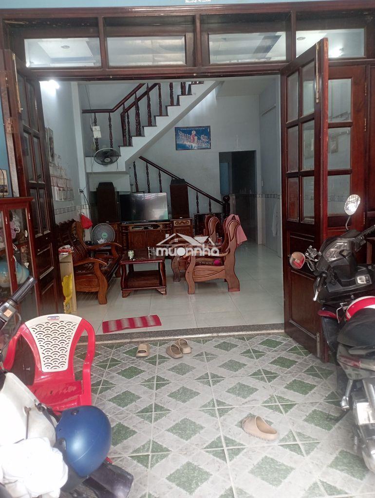 Bán nhà đường nữ dân công 1/ 4m*20m1lau đường bê tông 5m nhà hướng tây