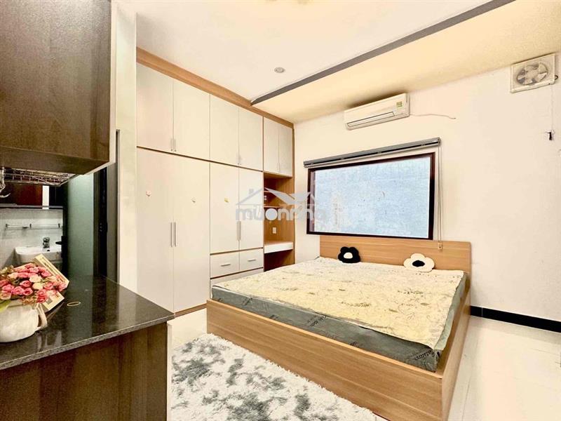 Studio cửa sổ trời full nội thất gần đh y dược q5 ngay mega bình phú