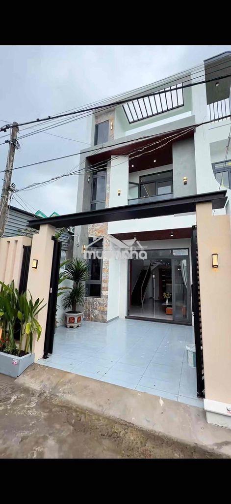 Chủ nhà cần bán gấp nhà 1trệt-1lầu .đ.an phú tây_hưng long,giá 2tỷ600 - 2