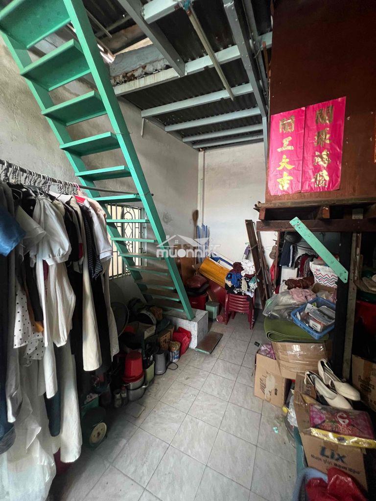 Q8 - nhà chính chủ - mễ cốc - 2tầng - 4 x 5 - sổ riêng - 1tỷ hơn