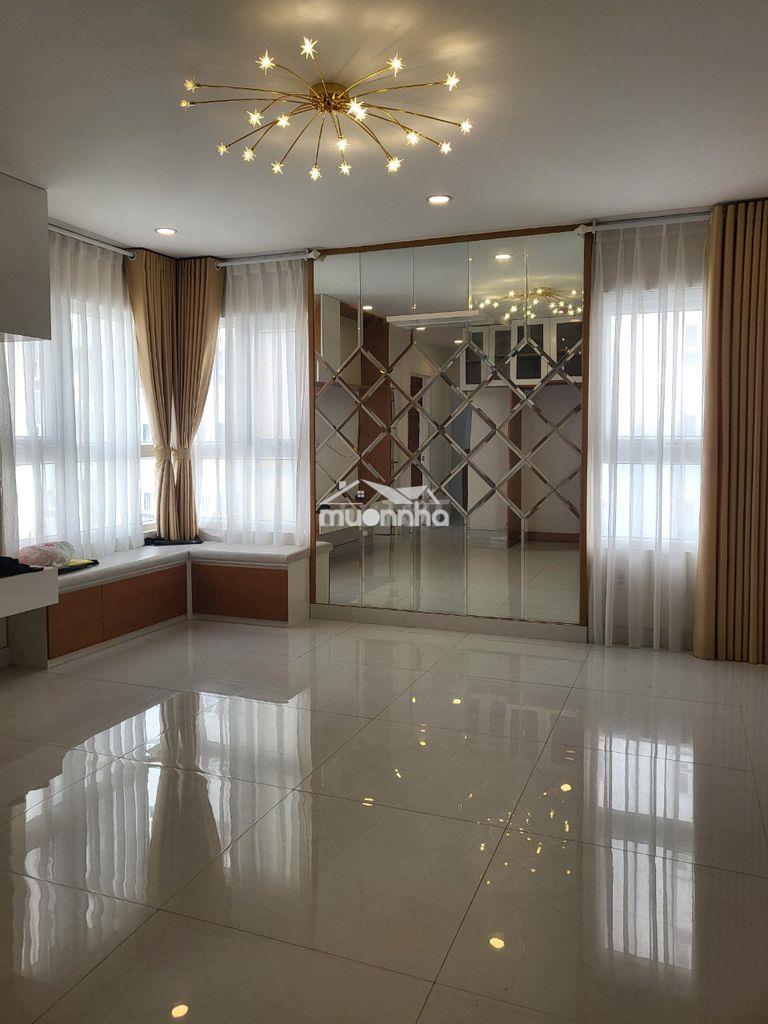 Bán căn 3 phòng ngủ có nội thất đầy đủ, nhà mới chưa ở
