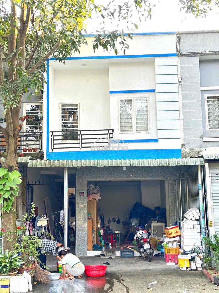 Bán trọ giá rẻ lai uyên bàu bàng 150m2 đầu tư