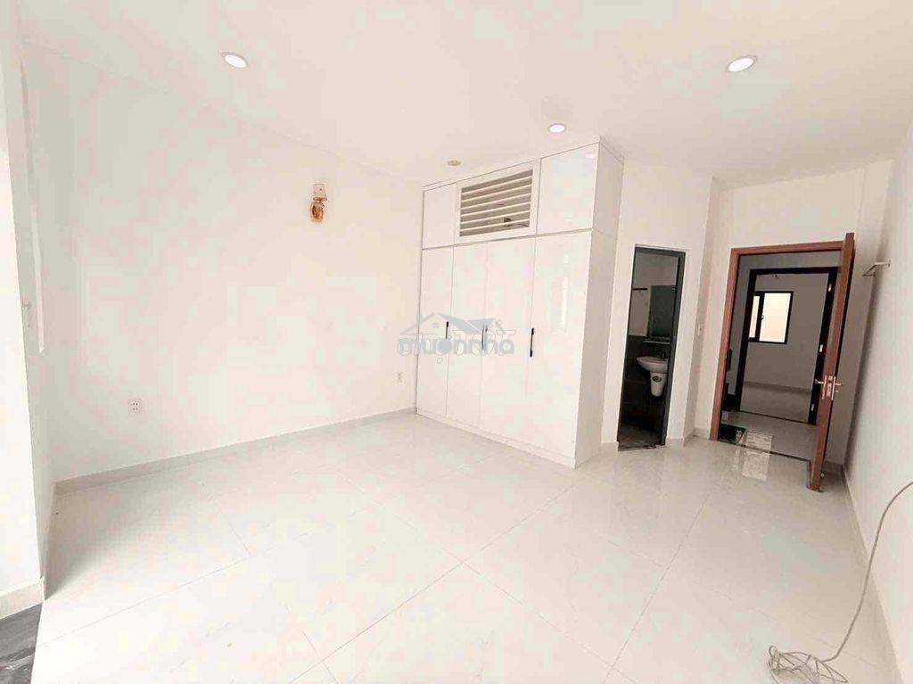 Cho thuê nhà tô ngọc vân 1 trệt 1 lững 3 lầu 4 phòng ngủ 5wc sân thươn - 4