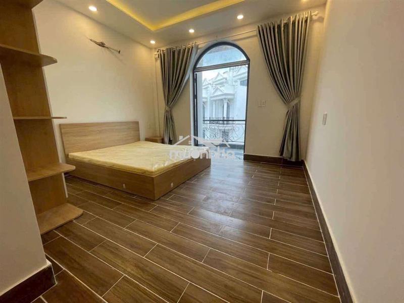 Cho thuê căn hộ cao cấp ngay nguyễn oanh chân cầu vượt ngã tư ga