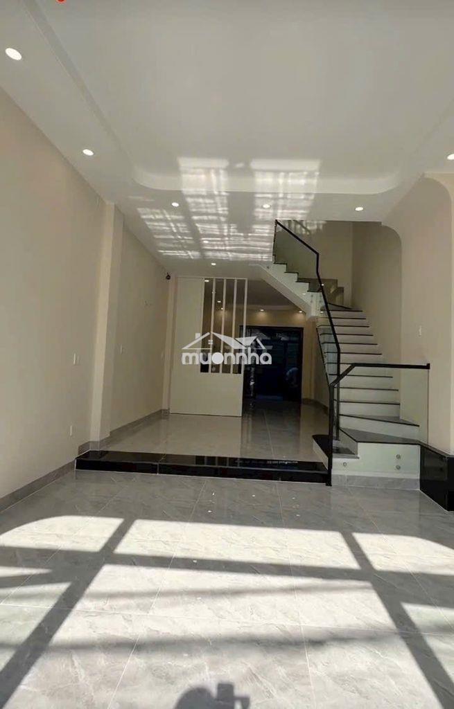 Cho thuê nhà đúc 2 lầu mới đẹp hẻm lớn 5m phường tân chánh hiệp q12