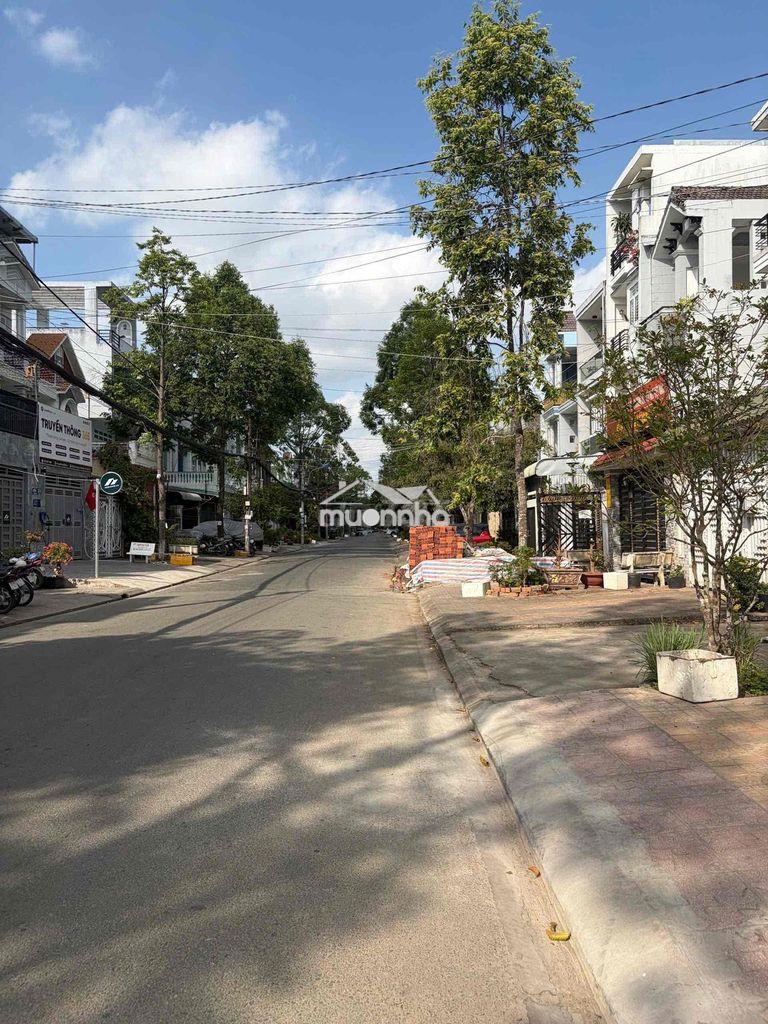 Nhà trệt 2lầu 4,5x20m 4phòng sẵn nội thất kdc hồng phát phù hợp vpcty - 2