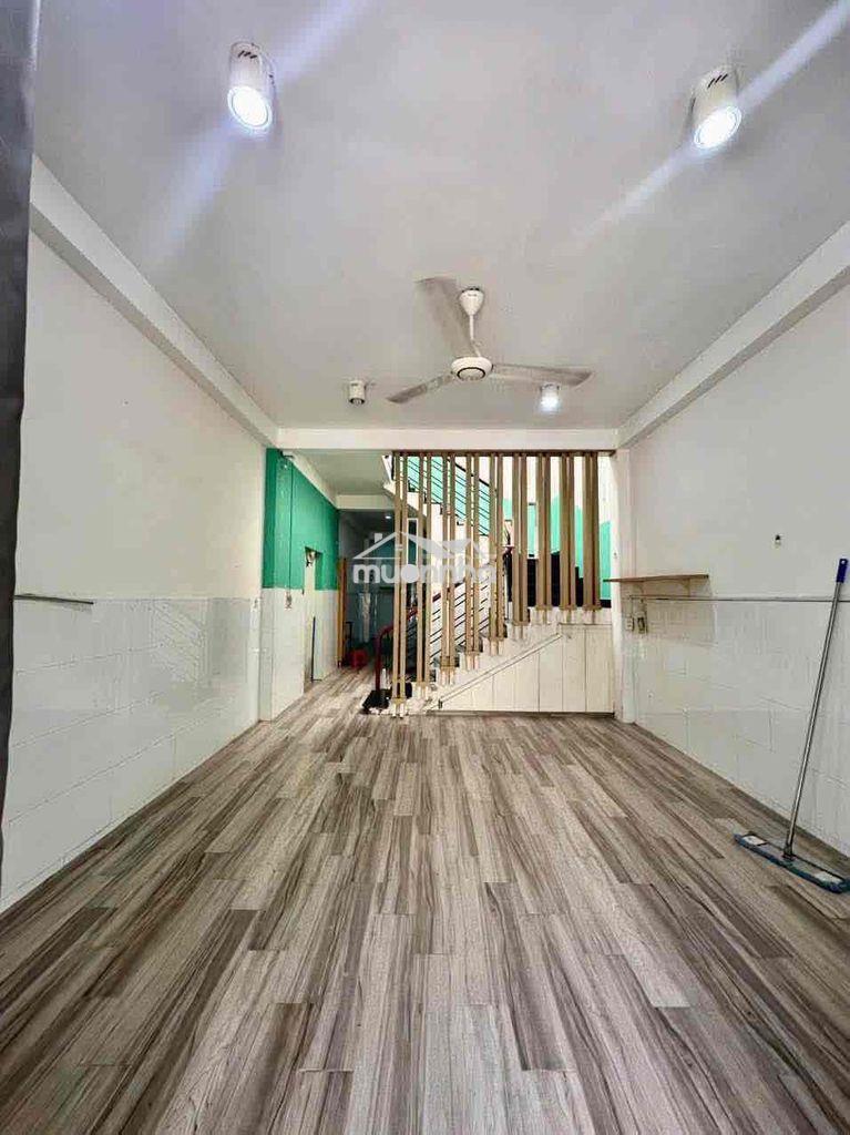 Cho thuê nhà dt 100m2 1trệt 1lầu 2pn 2wc hẻm xe tải 140 vườn lài - 3