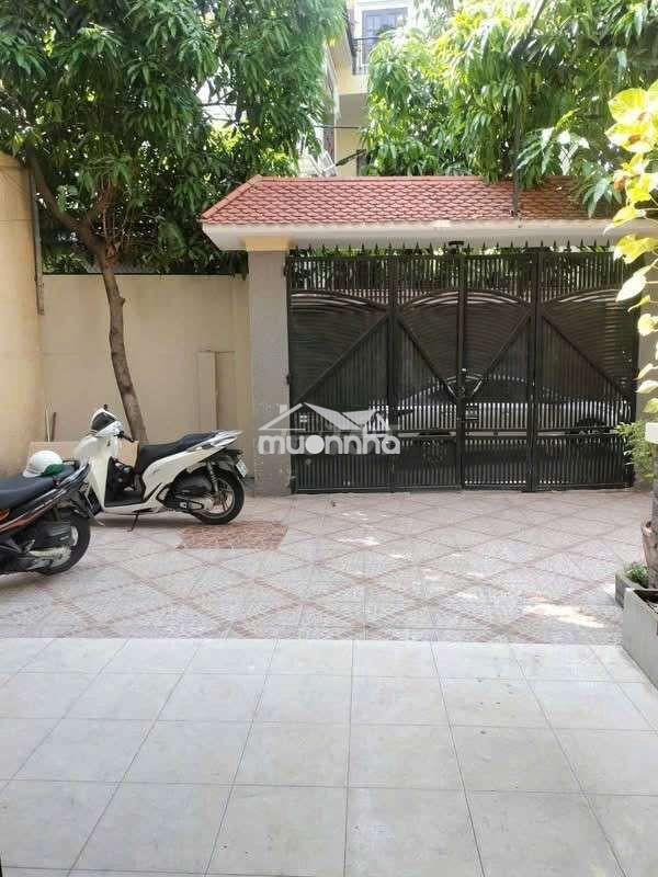 Hẻm xe hơi villa_bd.túy_ dt 12×22_ 3 tầng _ 8 phòng_ tiện ở & vpct& kd