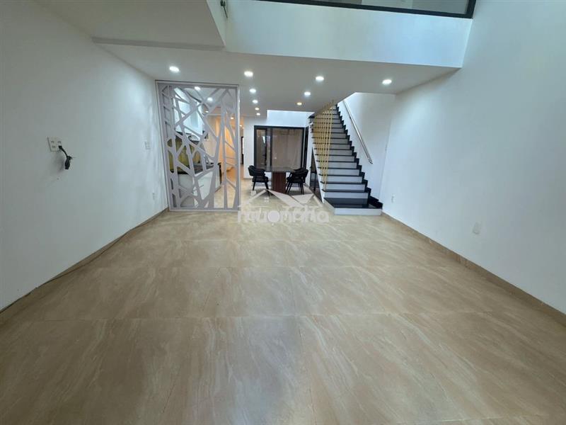 Nhà 5pn 5wc mt khu nại hiên
