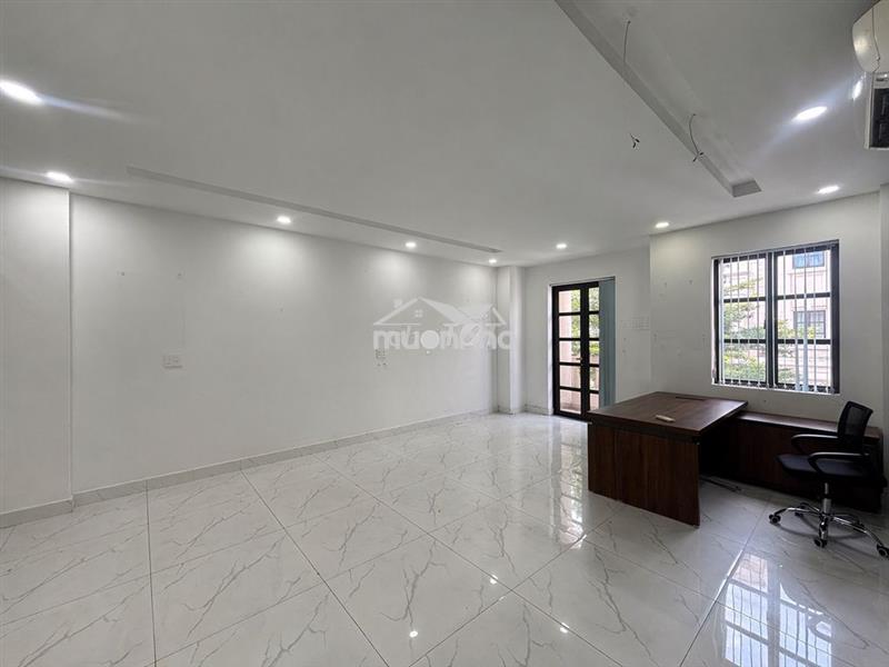 Nguyên sàn lầu 1 cityland có lẻ phòng, sẵn máy lạnh giá 12tr