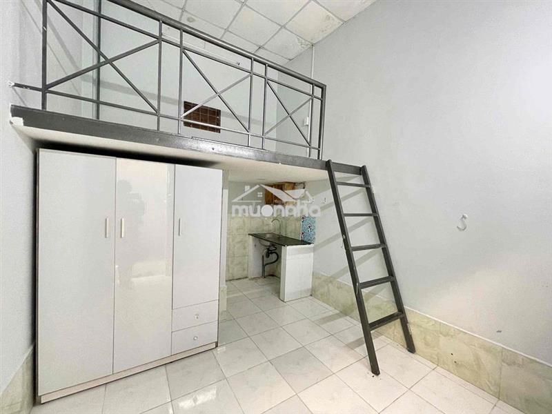 Phòng trọ có gác ngay cvpm quang trung